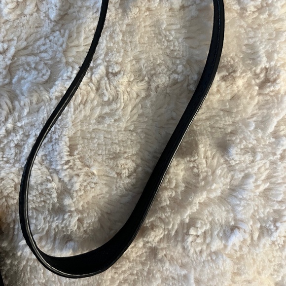 Michael Kors Purse - Picture 4 of 13